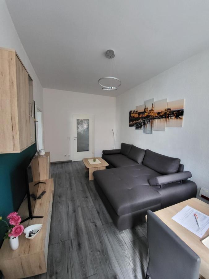 Ferienwohnung Kaiser Дрезден Екстериор снимка